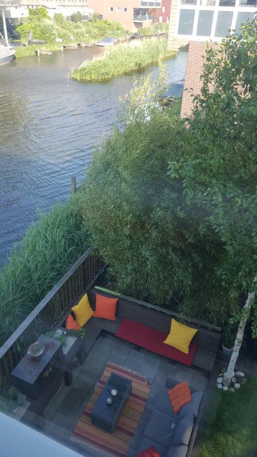 Great Canal Studio - Water View & Free Parking Amsterdam Ruang foto