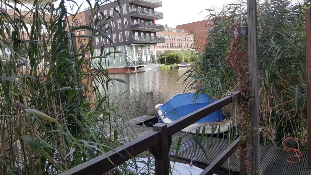 Great Canal Studio - Water View & Free Parking Amsterdam Bagian luar foto