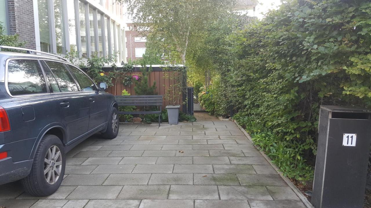 Great Canal Studio - Water View & Free Parking Amsterdam Bagian luar foto