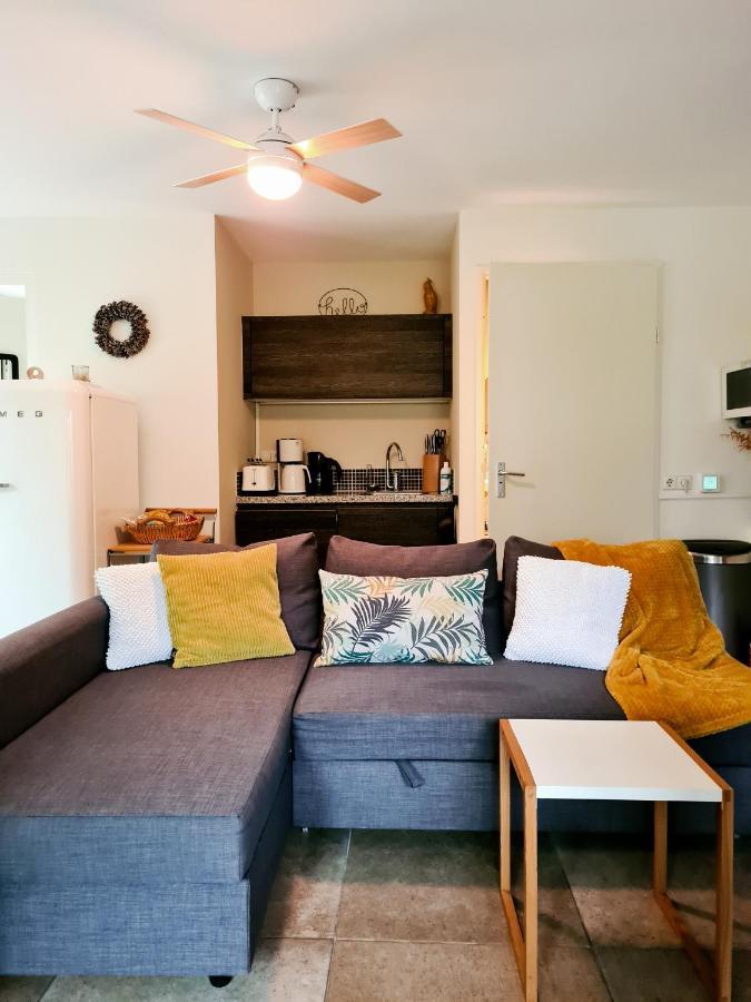 Great Canal Studio - Water View & Free Parking Amsterdam Bagian luar foto