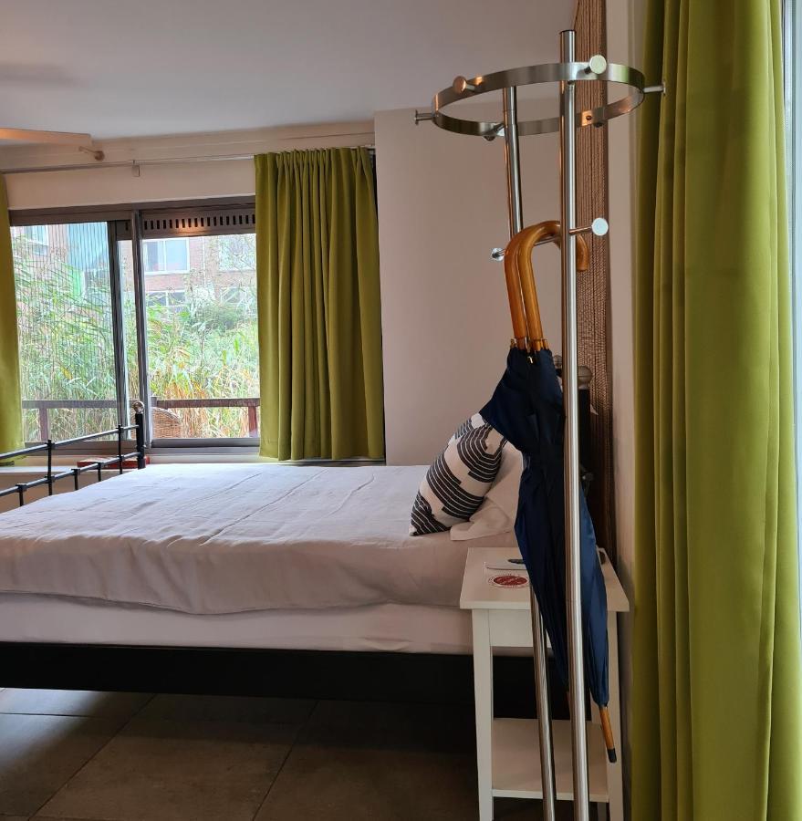 Great Canal Studio - Water View & Free Parking Amsterdam Bagian luar foto
